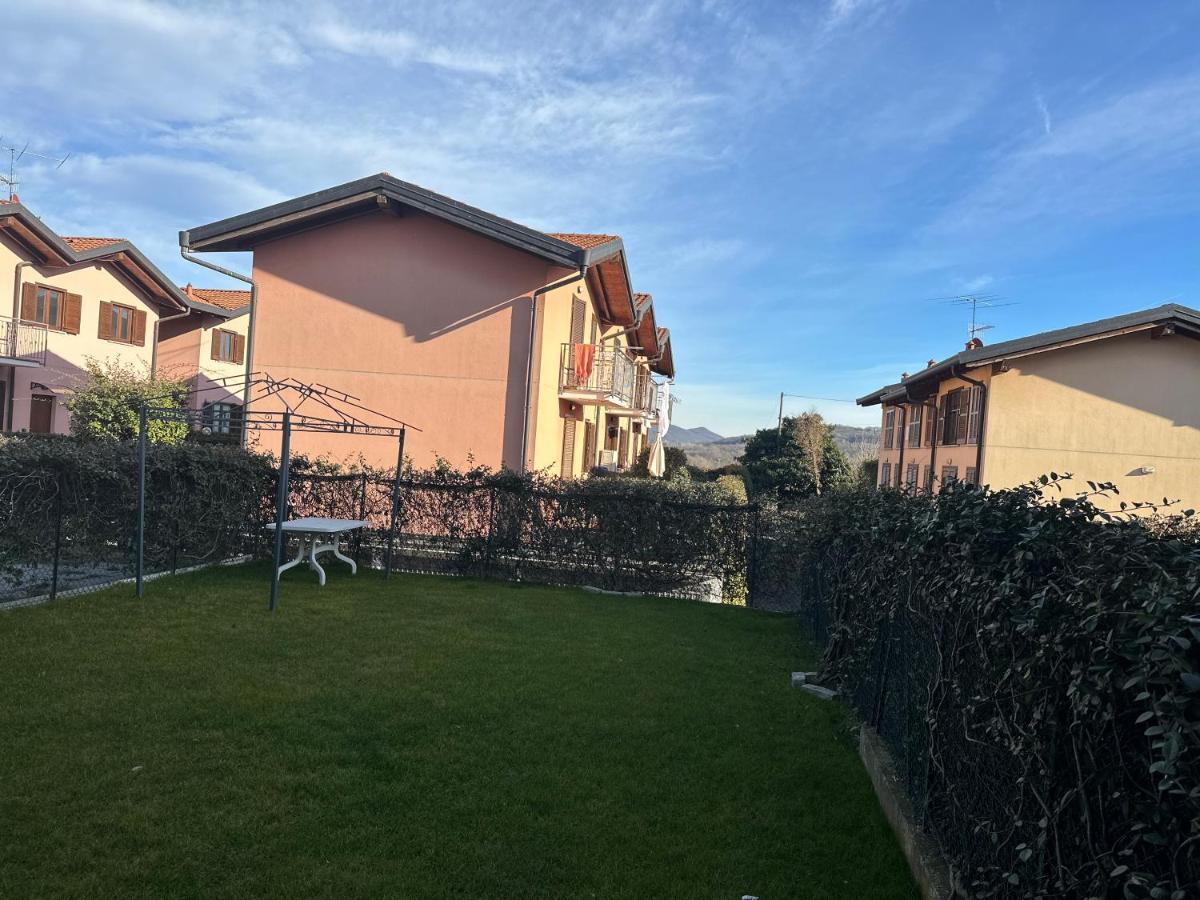Miky'S Home Leggiuno Luaran gambar