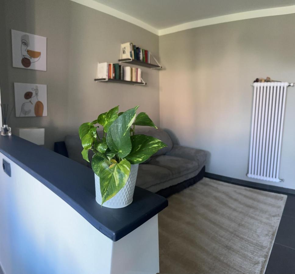 Miky'S Home Leggiuno Luaran gambar
