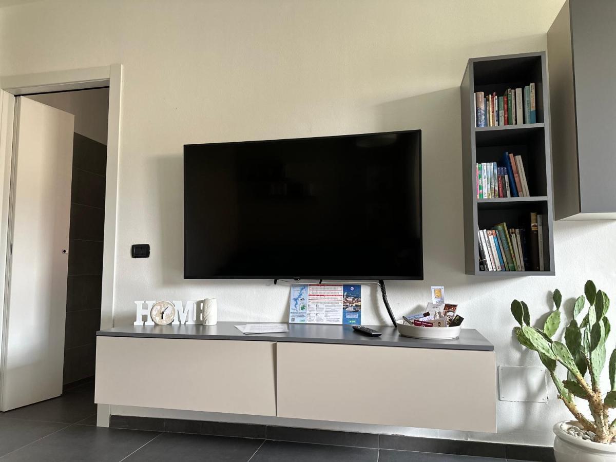 Miky'S Home Leggiuno Luaran gambar